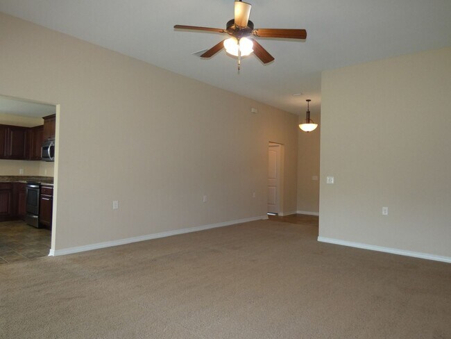 Building Photo - Charming 3 Bed/2 Bath - Willow Glen