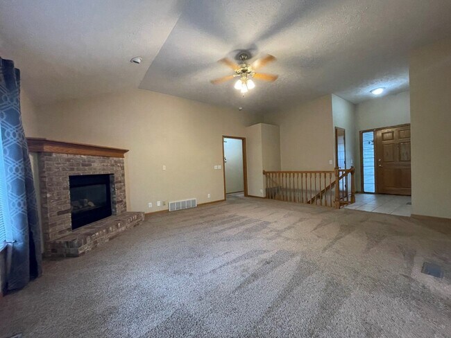 Building Photo - 4014 Buccaneer Blvd