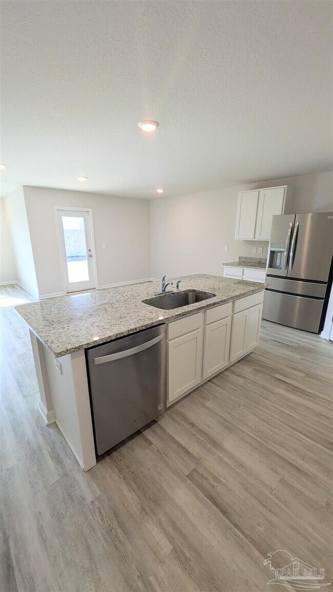 Building Photo - 9294 Tara Cir