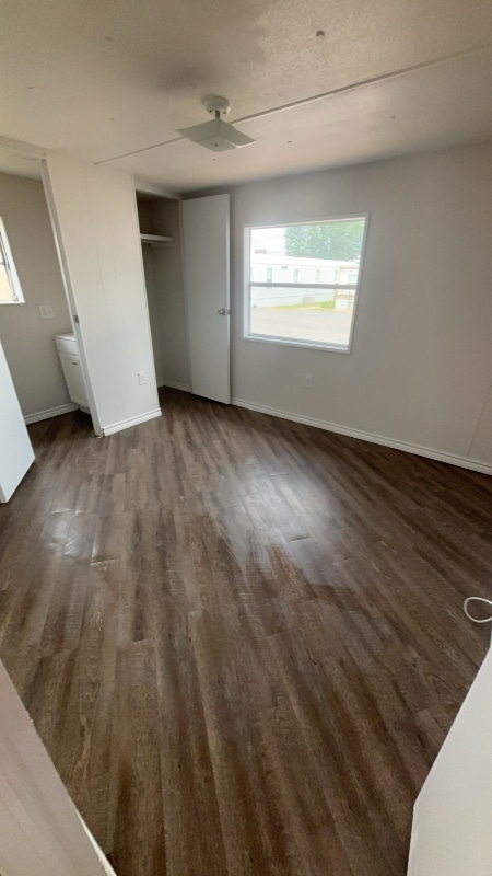 Building Photo - 1716 E Market Ave