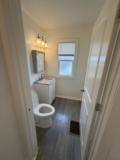 Building Photo - 41 S Oakley Ave