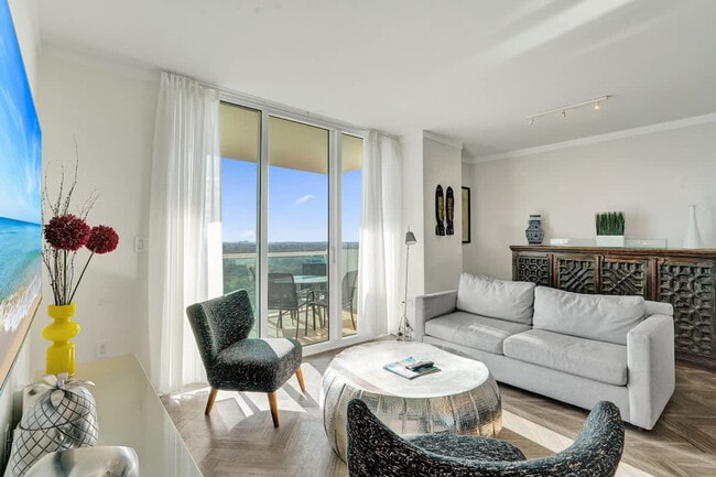 Building Photo - 2889 McFarlane Rd