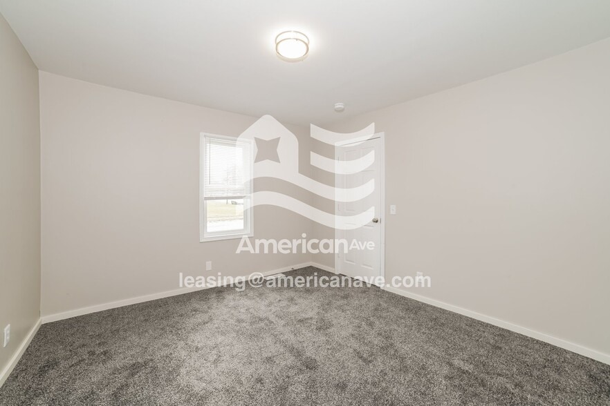 Building Photo - 1305 N 2nd St