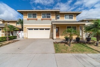 Building Photo - 4 Bed 2.5 Bath in Hoonani