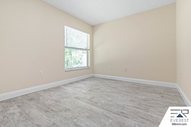 Building Photo - 96 Whispering Pine Dr