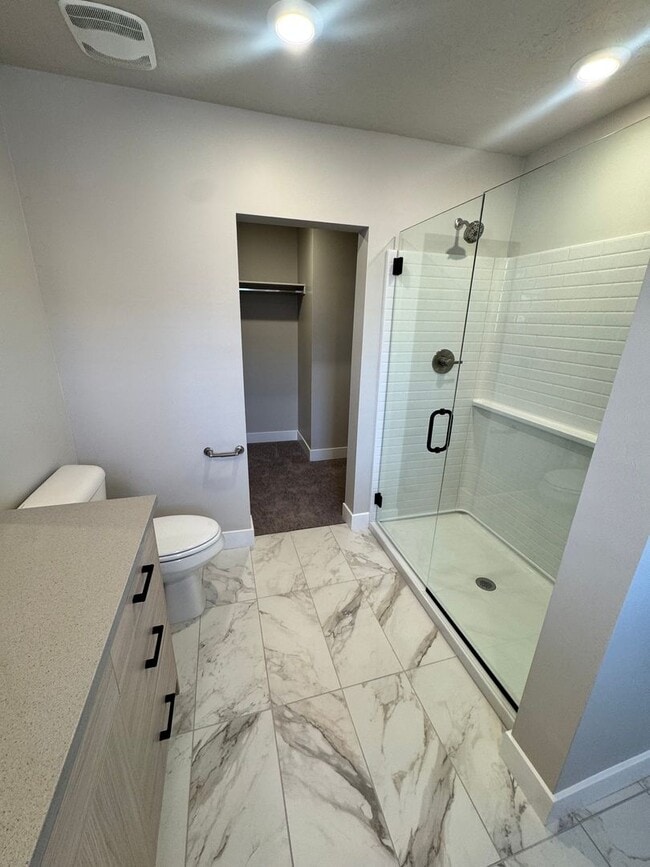 Building Photo - Brand New 4-Bedroom.