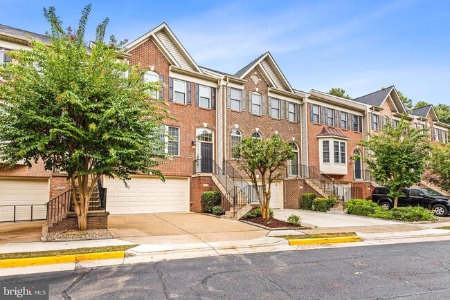 Building Photo - 3836 Elmwood Towne Way