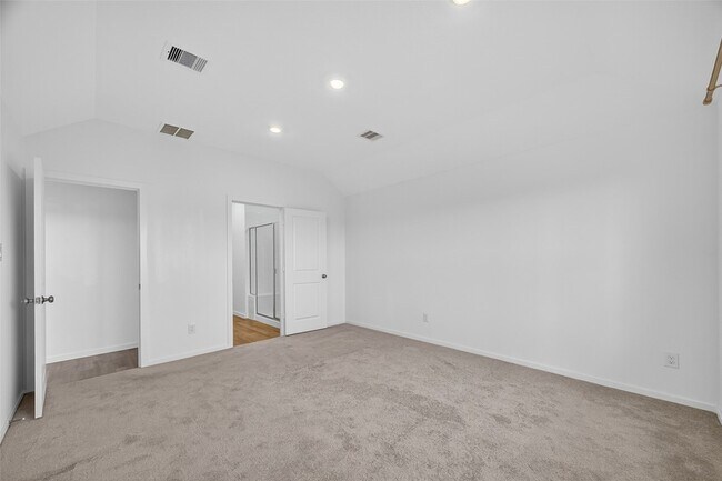 Building Photo - 3013 Myrtle Bch Ln