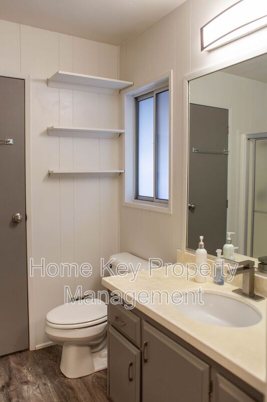 Building Photo - 321 E Veyo Resort Rd