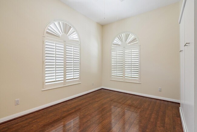 Building Photo - 8875 Oldham Way