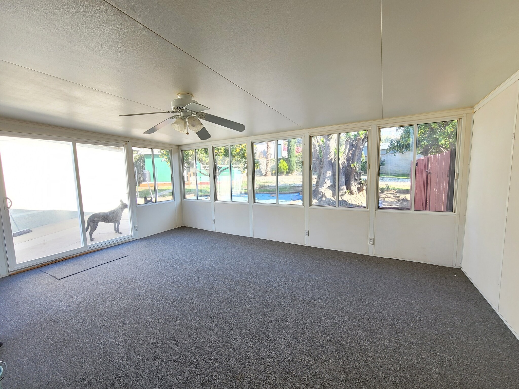 Large Bonus Room - 10740 Galvin St