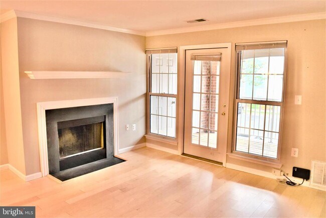 Building Photo - 20965 Timber Ridge Terrace