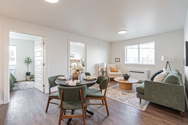 Building Photo - Black Feather Apartments