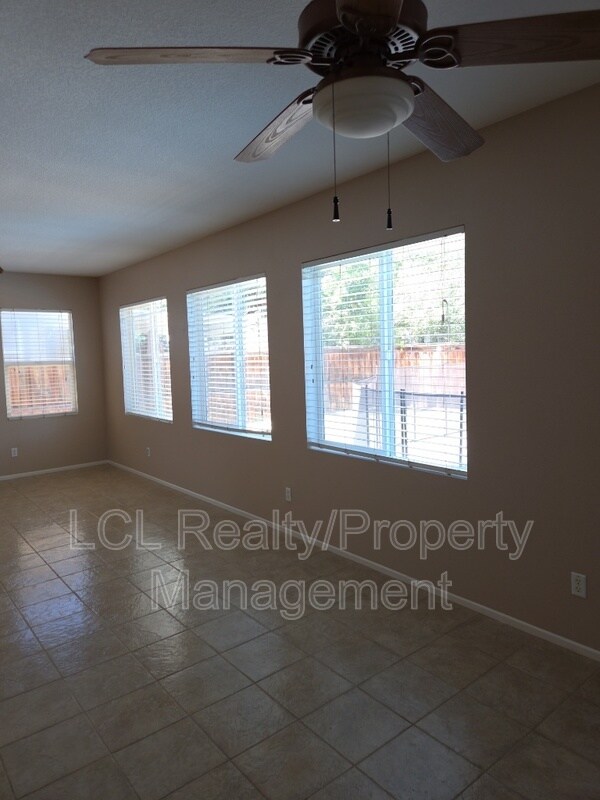 Building Photo - 1261 Reinhart St