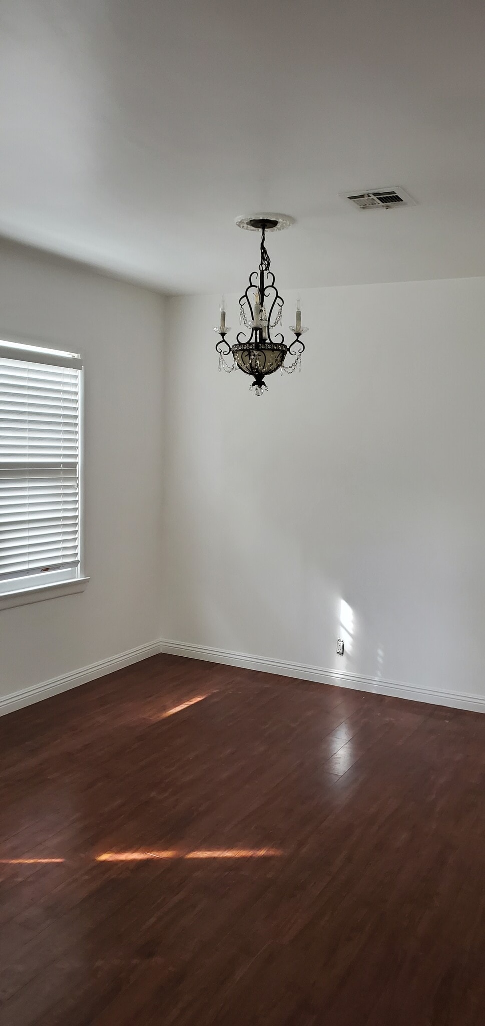Building Photo - 3353 Brookhill St