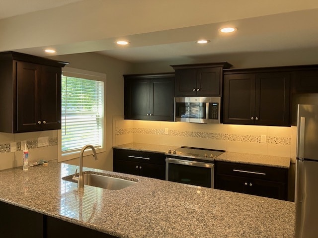 Kitchen - 4904 NW Barry Rd