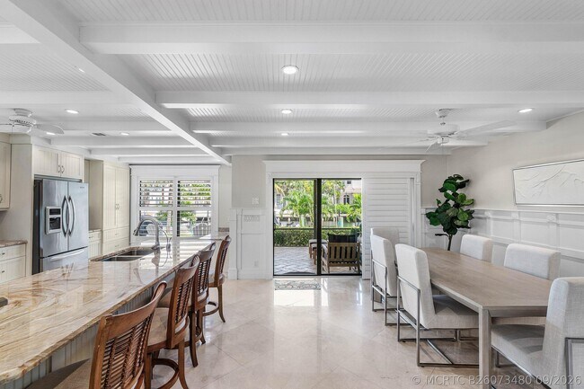 Building Photo - 1109 Bel Air Dr