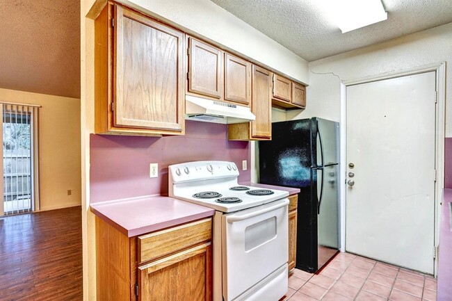 Building Photo - 106 Hughson Ct
