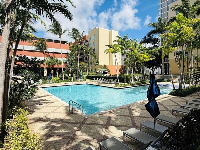 Building Photo - 2001 S Biscayne Blvd