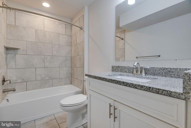 Building Photo - 7316 Hargrove Ct