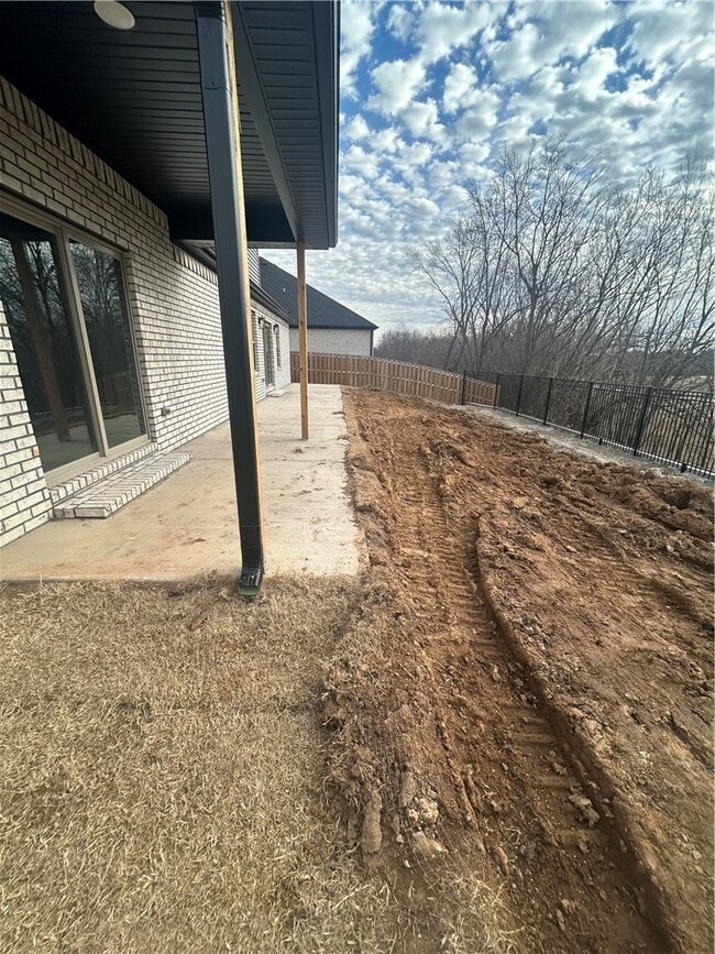 Building Photo - 3313 SW Lucretia Rd
