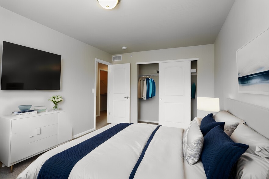 Building Photo - Boomerang Ranch Townhomes