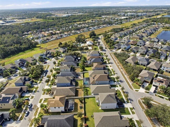 Building Photo - 11014 Little Blue Heron Dr