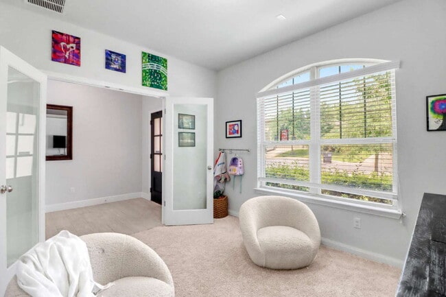 Building Photo - "Charming 3-Bedroom San Antonio Home with Granite Elegance - 1854 Sq Ft of Comfort!"