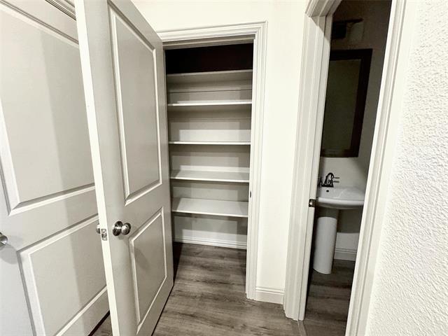 Building Photo - 4517 Bishop St