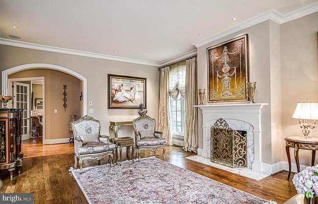 Building Photo - 7841 Montvale Way