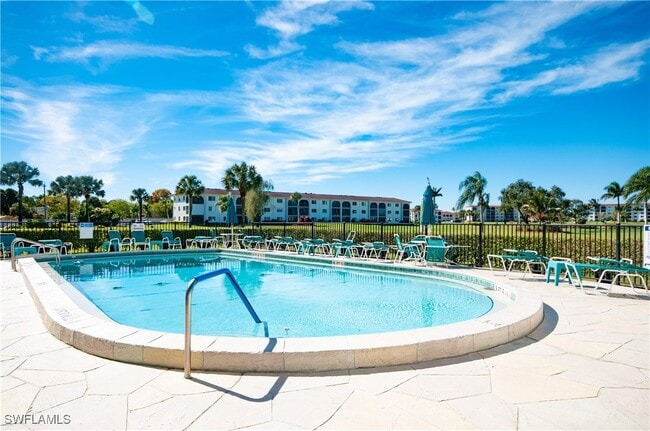 Building Photo - 29 High Point Cir E