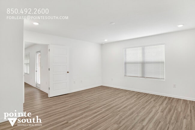 Building Photo - 32062 Lyon Rd