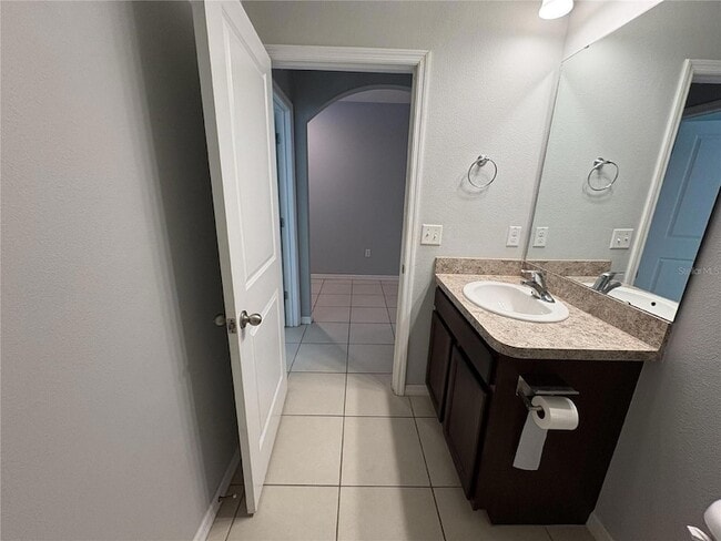 Building Photo - 8216 Bilston Village Ln