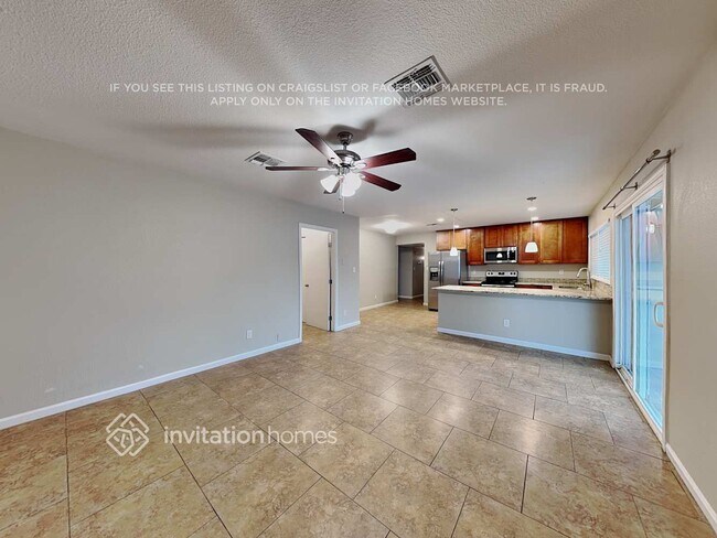 Building Photo - 2831 S Don Luis Cir