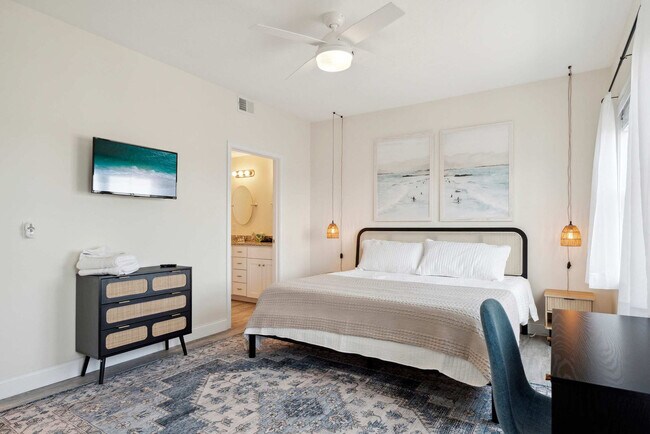 Building Photo - 128 Ashworth Ave