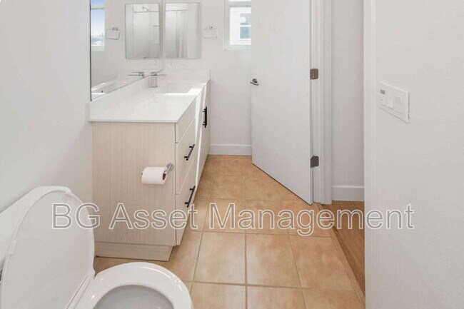 Building Photo - 3909 Wattling St