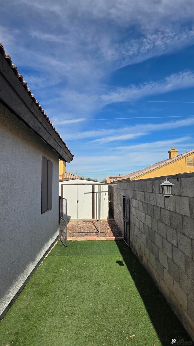 Building Photo - 1602 San Francisco St