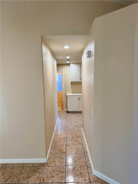 Building Photo - 4238 Brookside Dr