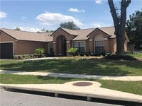 Building Photo - 3 bed 2 bath home AVAILABLE NOW