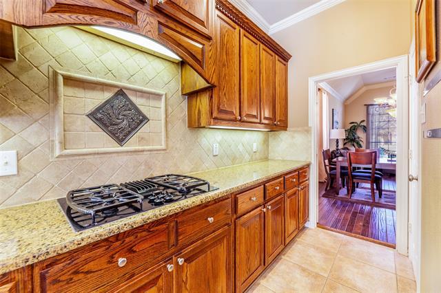 Building Photo - 920 Fannin Dr