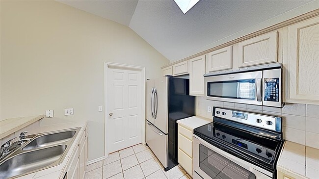 Building Photo - 416 Choctaw Gate Dr