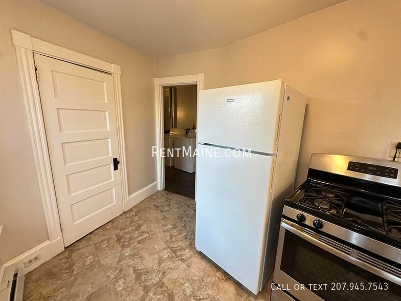 Building Photo - 99 Sanford St