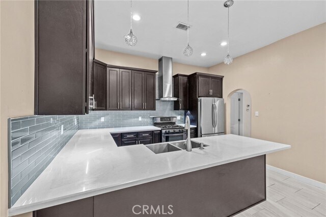 Building Photo - 10250 Western Ave