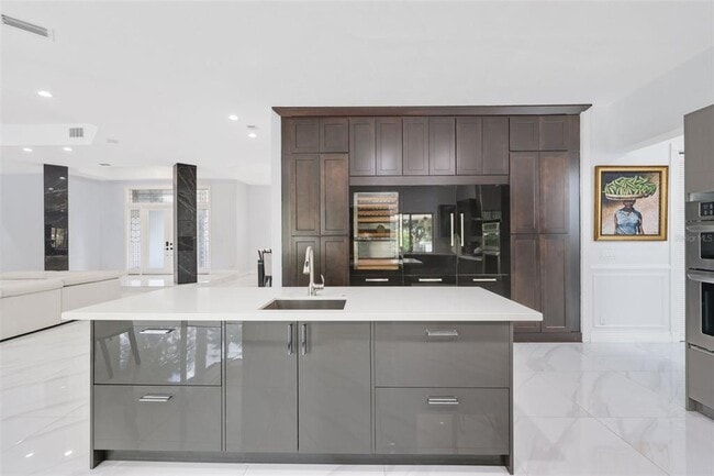 Building Photo - 10630 El Caballo Ct