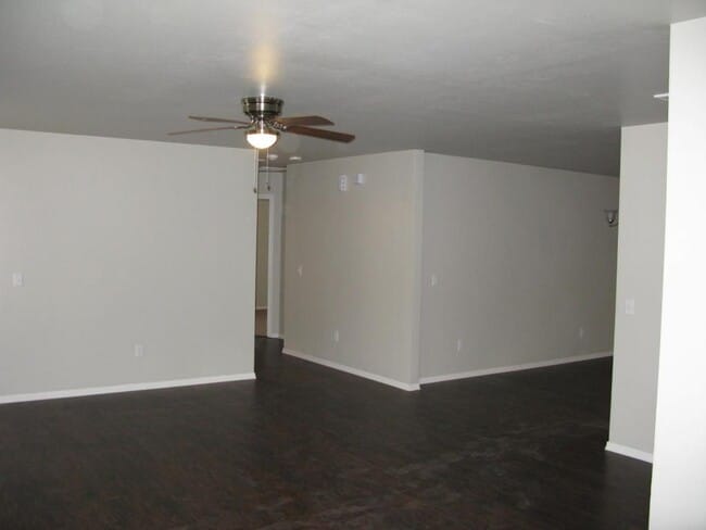 Building Photo - 11604 Surrey Villas Ct