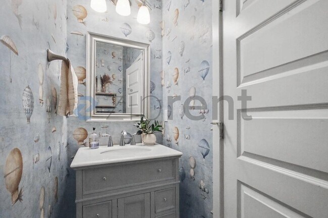 Building Photo - 12743 Blueblanc Way