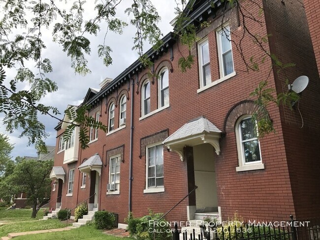 Building Photo - 3453 Sidney St