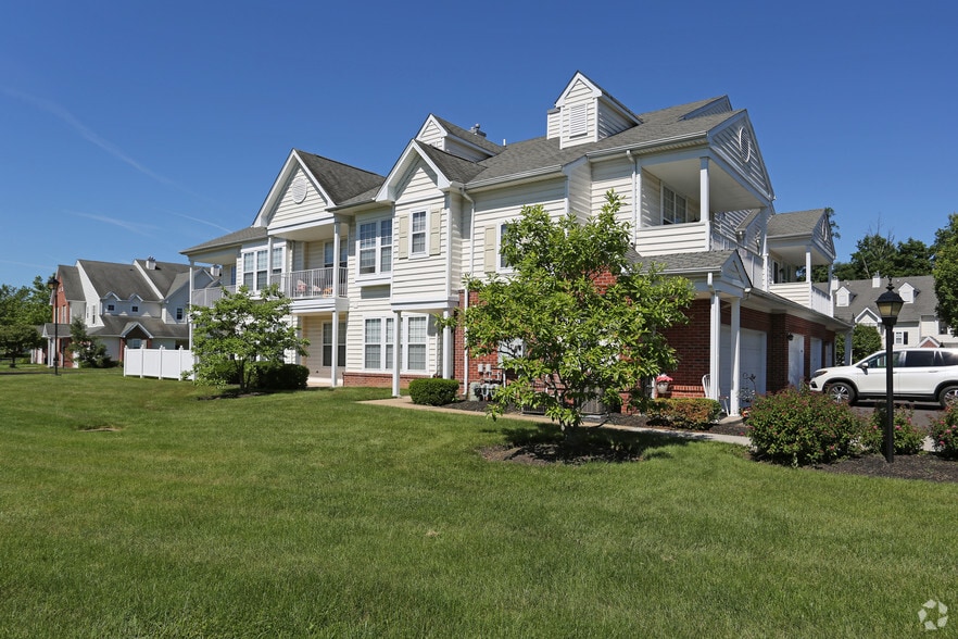 Exterior - Jacobs Woods