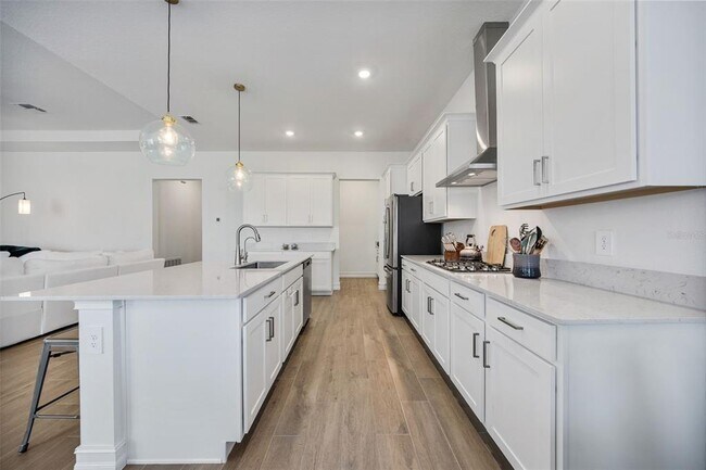 Building Photo - 6834 115th St E