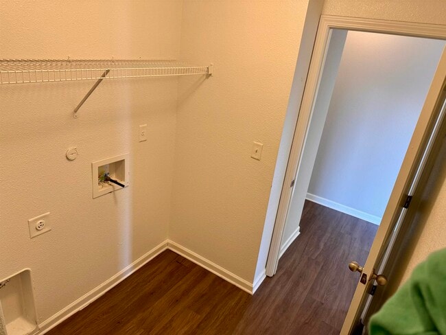 Building Photo - 9966 Branley Oak Dr